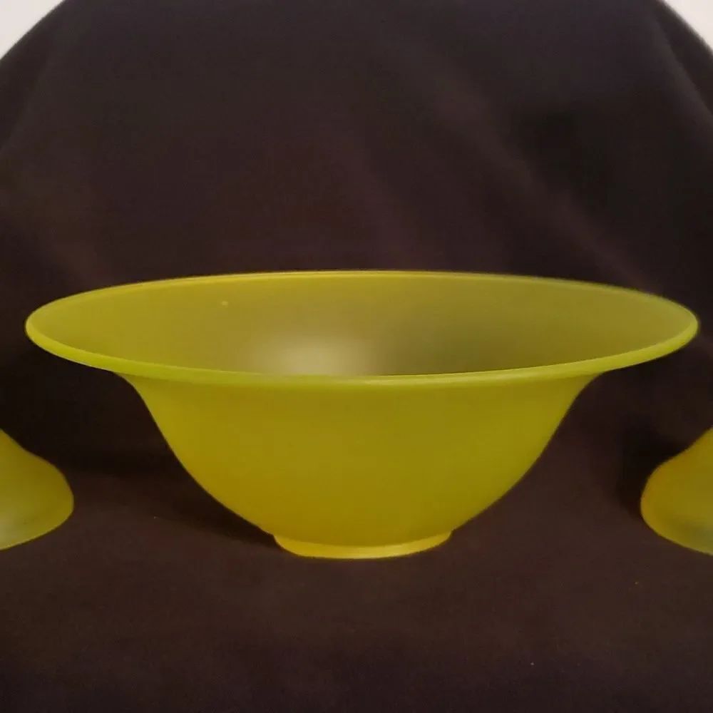 Antique Vtg Tiffin Vaseline "Uranium Glass" Bowl and Candlesticks, circa 1920s - Picture 4 of 13